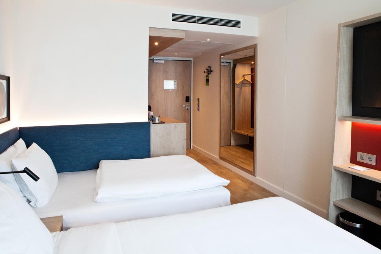 Hampton By Hilton Regensburg Ξενοδοχείο Εξωτερικό φωτογραφία