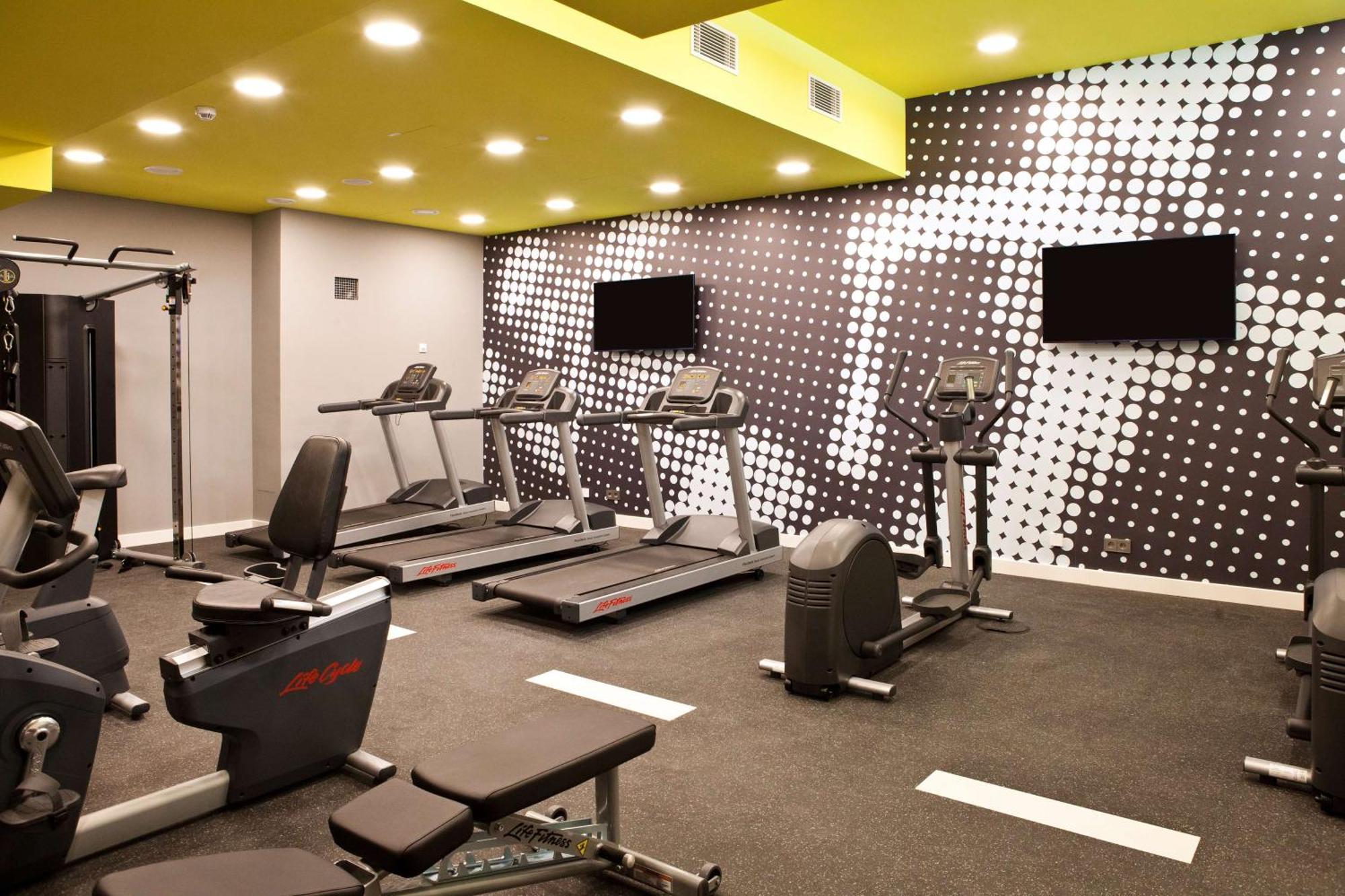 Hampton By Hilton Regensburg Ξενοδοχείο Εξωτερικό φωτογραφία