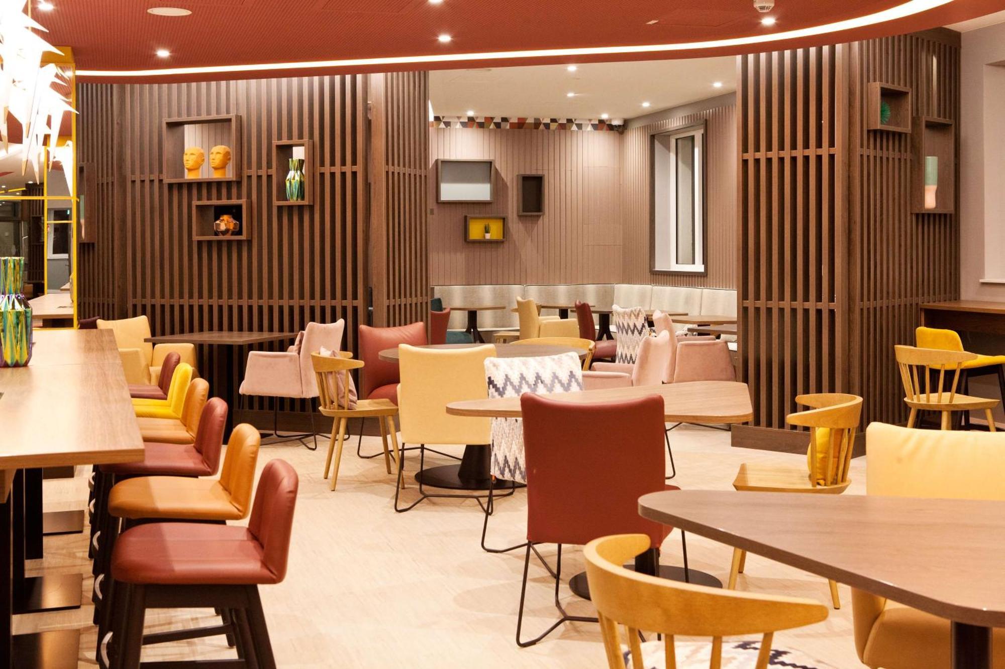 Hampton By Hilton Regensburg Ξενοδοχείο Εξωτερικό φωτογραφία