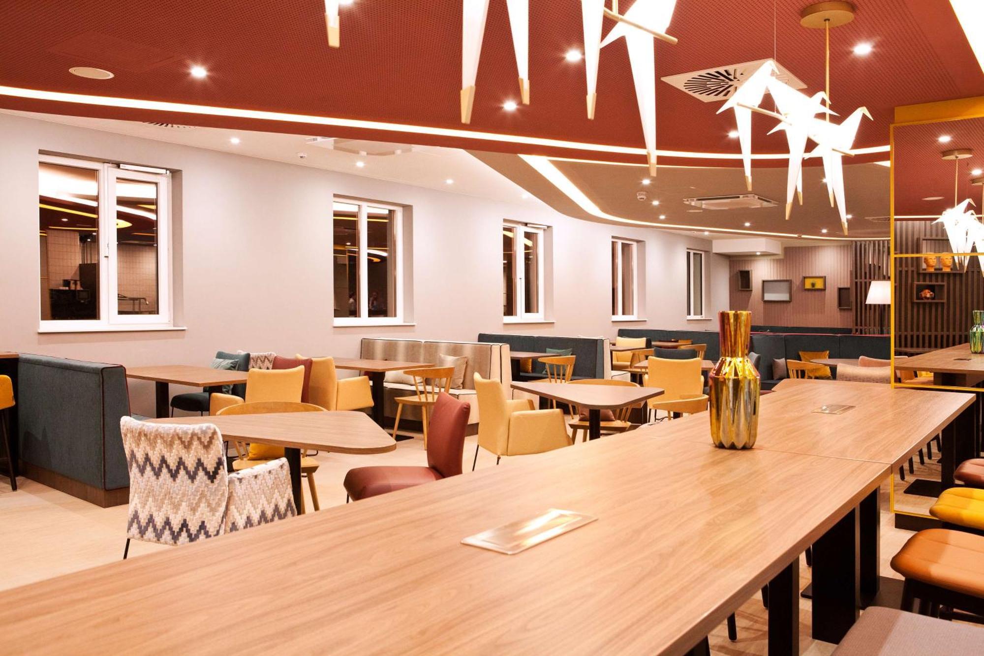 Hampton By Hilton Regensburg Ξενοδοχείο Εξωτερικό φωτογραφία
