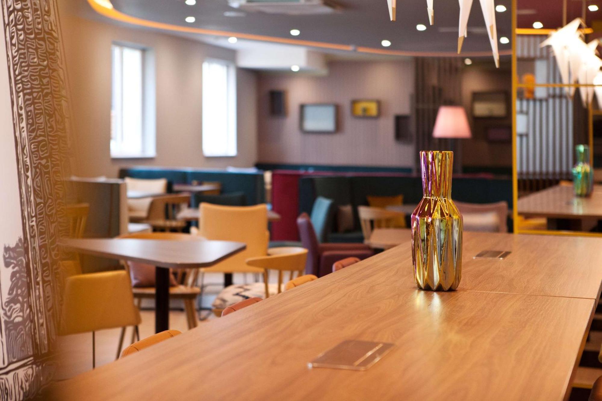 Hampton By Hilton Regensburg Ξενοδοχείο Εξωτερικό φωτογραφία