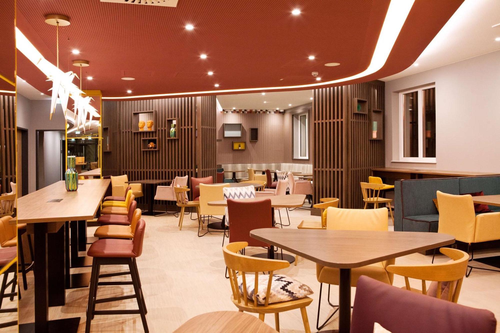 Hampton By Hilton Regensburg Ξενοδοχείο Εξωτερικό φωτογραφία