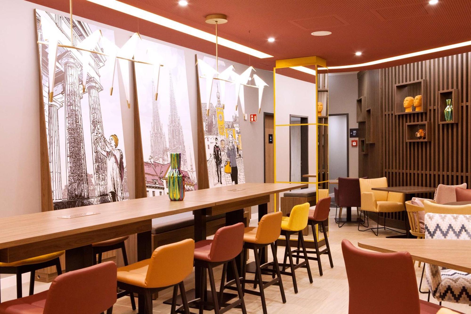 Hampton By Hilton Regensburg Ξενοδοχείο Εξωτερικό φωτογραφία