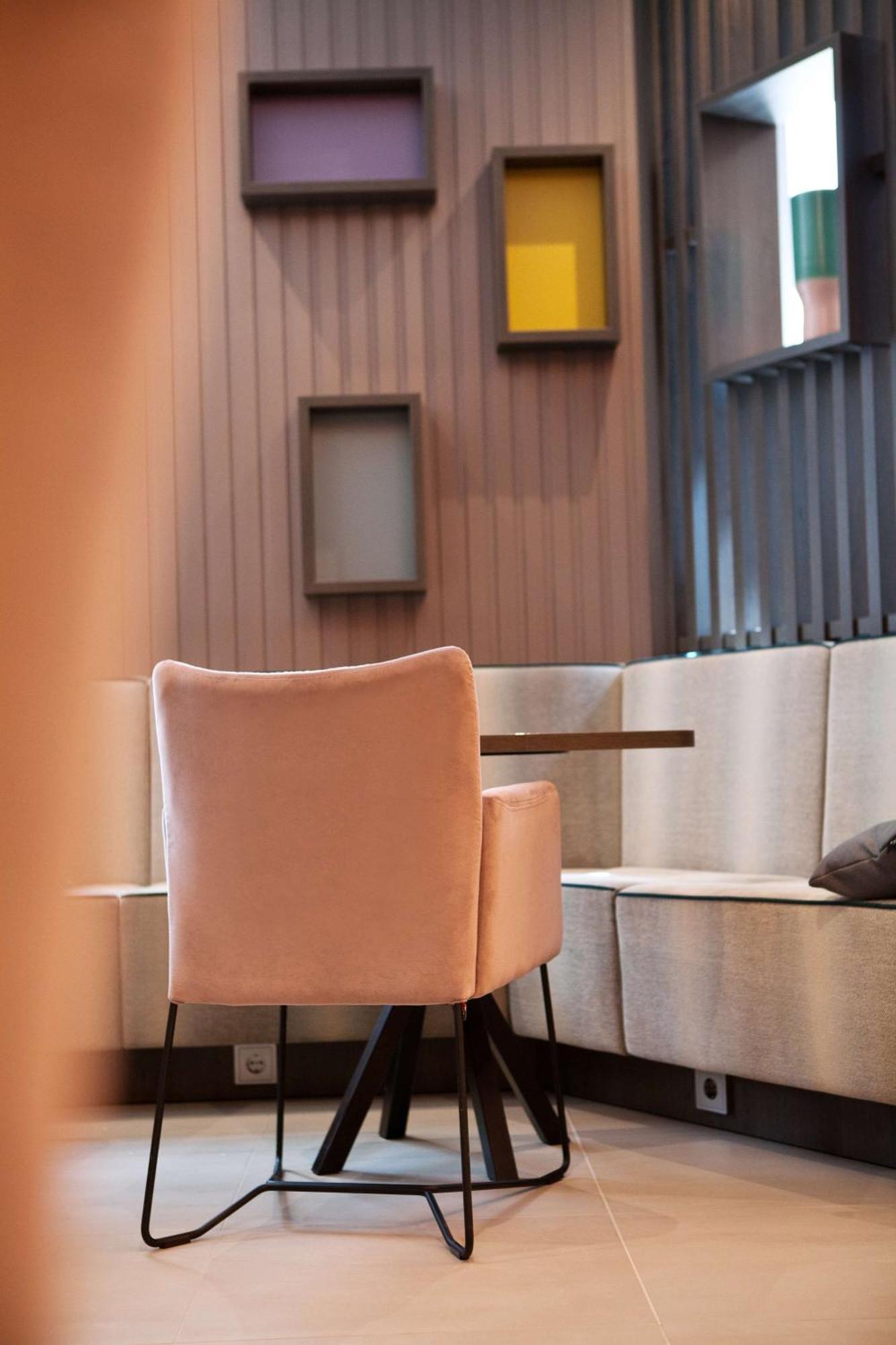 Hampton By Hilton Regensburg Ξενοδοχείο Εξωτερικό φωτογραφία